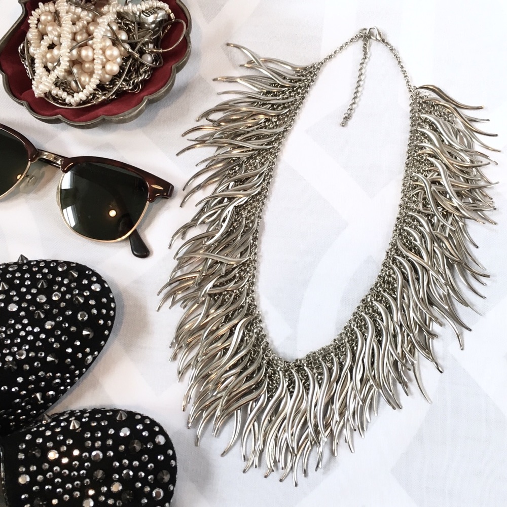 Icicle Bib Necklace